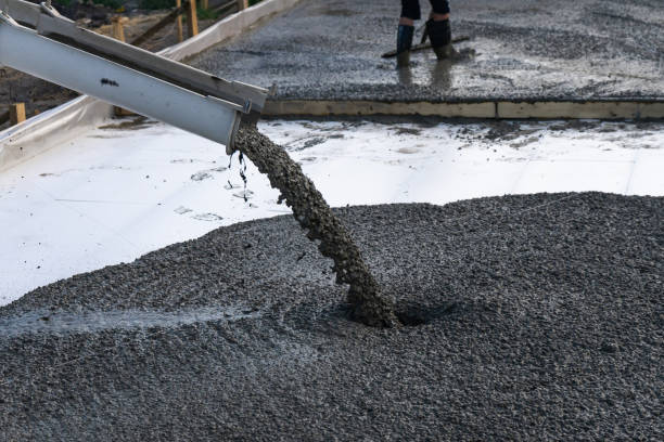 Best Concrete Sidewalk Installation  in Mantachie, MS
